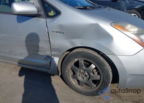 2008 Toyota Prius Touring from USA, damaged, VIN JTDKB20U183435606